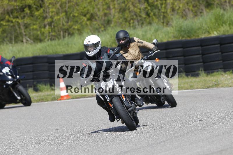 Archiv-2025/09 22.04.2025 Cornu Master School ADR/gruen-vert/44